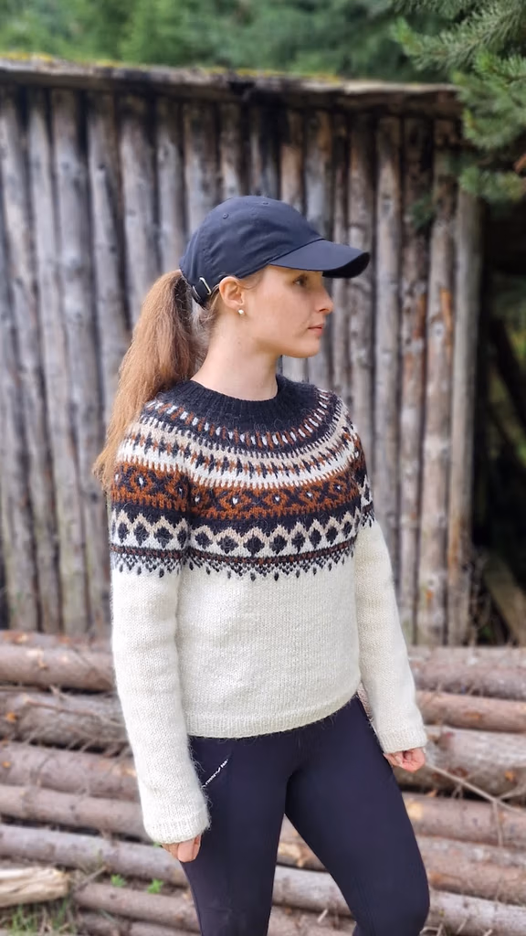 Hrauneyjar - Image 3